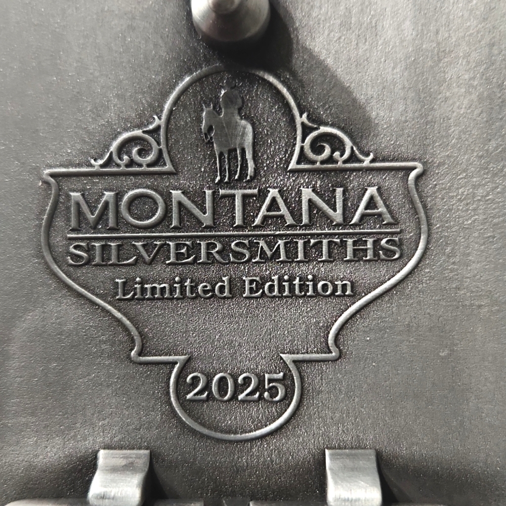 NEW Pendleton Whisky Montana Silversmiths 2025 "Let'er Buck" Belt Buckle - Picture 3 of 9